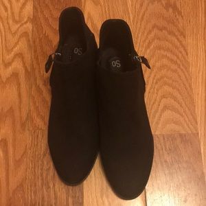 SO black low cut boots